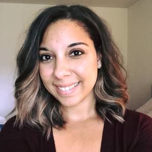 Meet your Posher, Caitlin